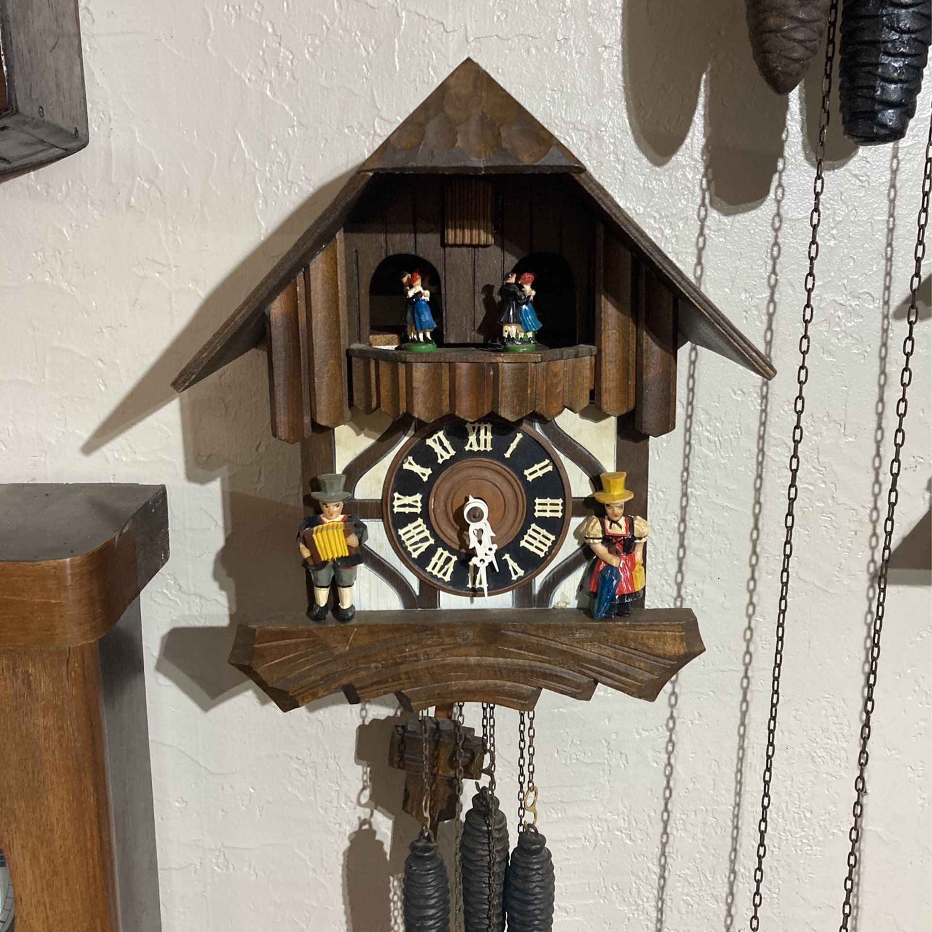 Musical Chalet Cuckoo Clock