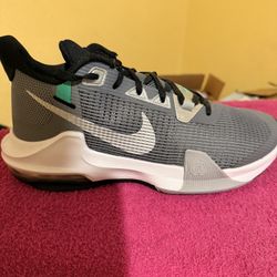 Moving Sale: Nike Shoes for Sale (Men’s Size 8) 