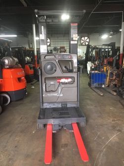 Raymond Electric Order Picker Forklift