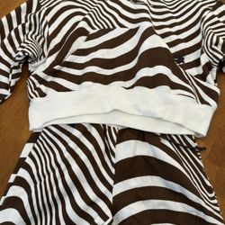 Nike Women Suit S small