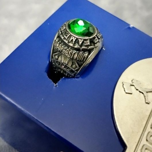 Heritage Auction Includes 100+ Championship Rings