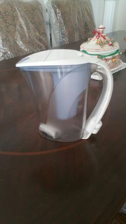 Water filtration Pitcher model cws100A2