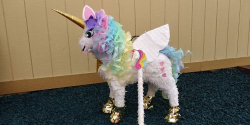 Pinata unicornio