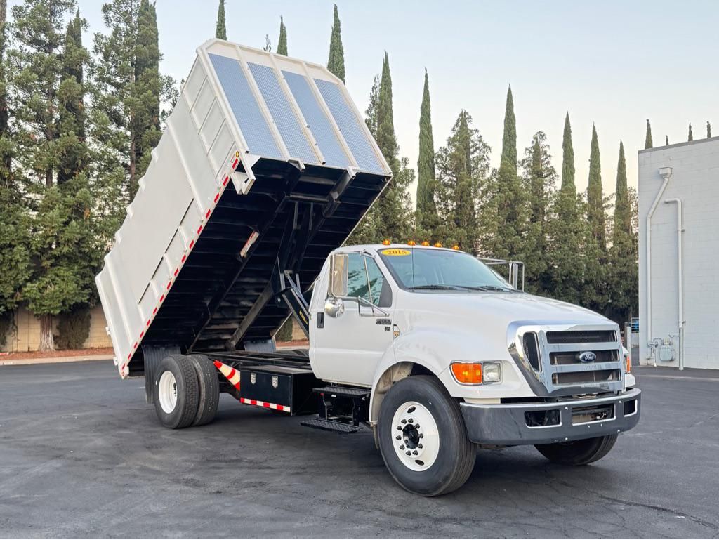 2015 Ford F-650 Gas