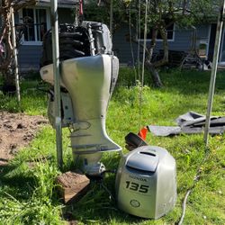 135 Hp Honda Outboard Motor For Parts