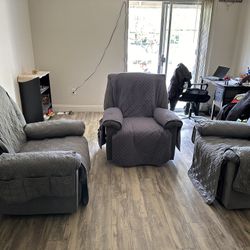 3 - Classic Manual Recliner Chairs for sale