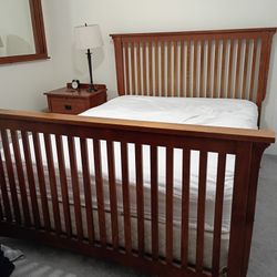 Queen Bed Frame And Mirror 