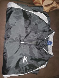 Youth XL Mizuno pullover