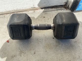 35 lb cap dumbbell ( only one)