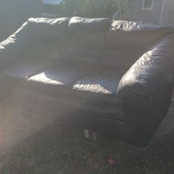 Black Leather Sofa 