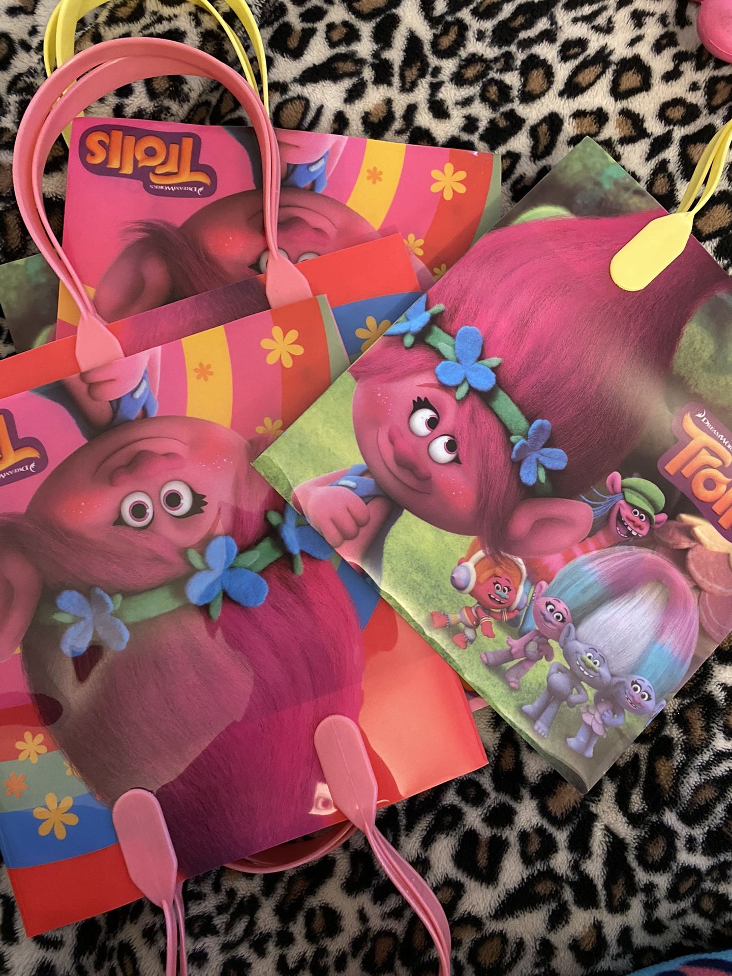 Trolls party supplies