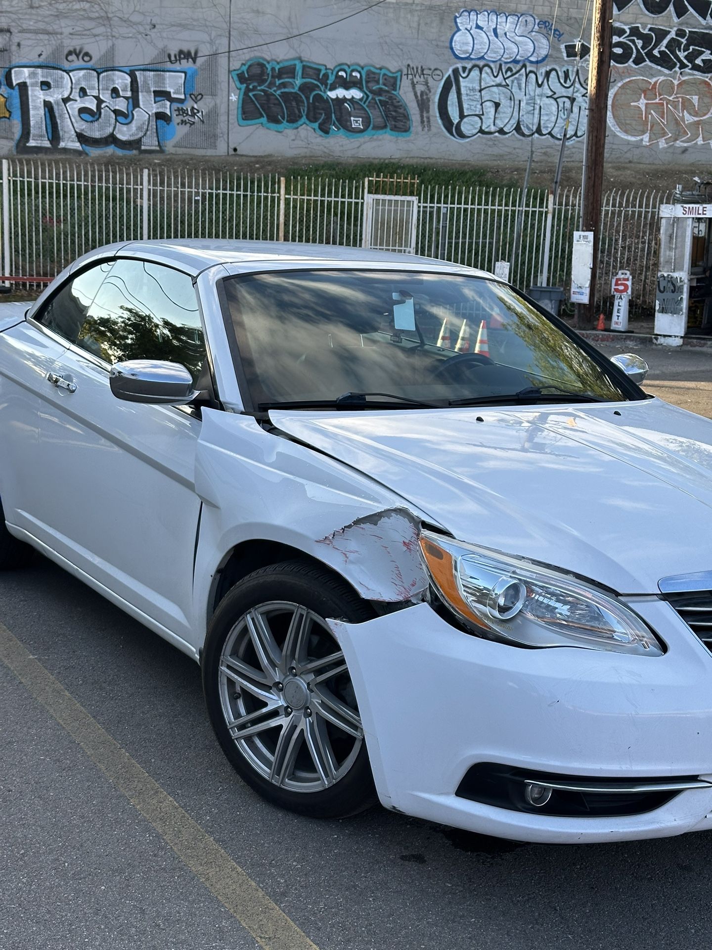 2013 Chrysler 200