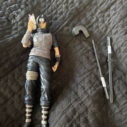 Naruto Shippuden Itachi Uchiha figure 