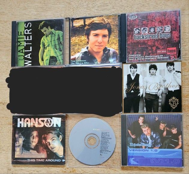 7 CD's Verious Male Groups