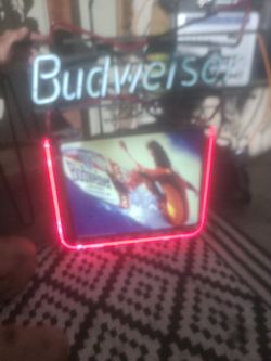 A Budweiser vintage Budweiser Light sign king 20 volts date November 30th beers 1995