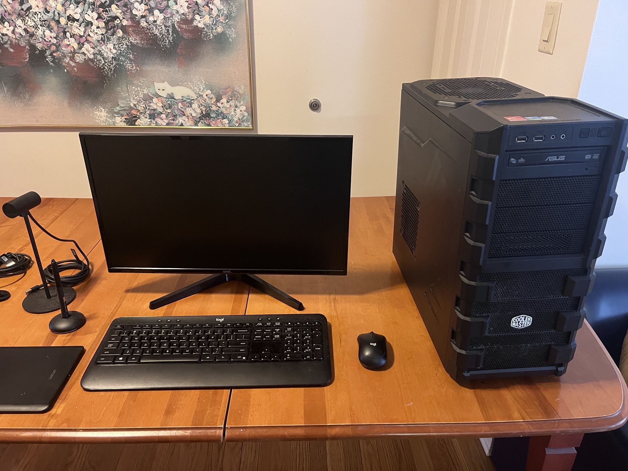 Desktop Computer and Accessories 