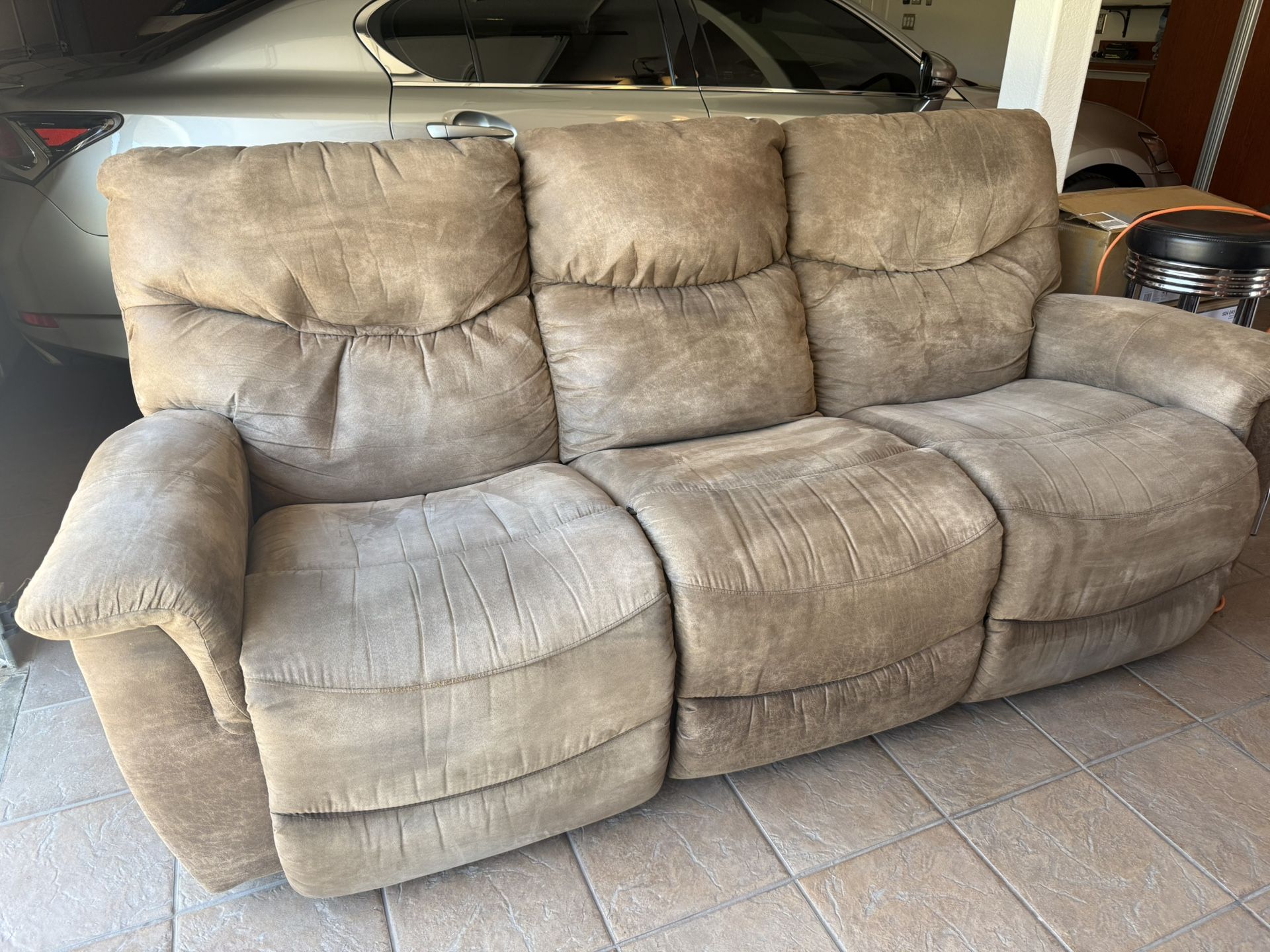 La-Z- Boy Recliner