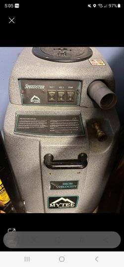 Carpet Cleaning Machines
