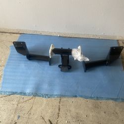 Hitch Con Todo Y Tornillos 