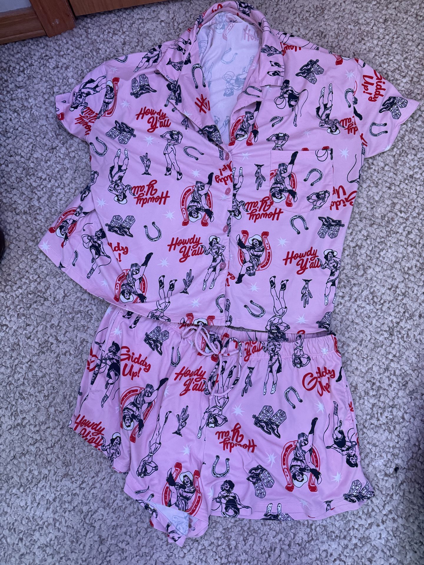 WOMENS MEDIUM PJ SET COUNTRY WESTERN SHORT SLEEVE TOP & SHORTS