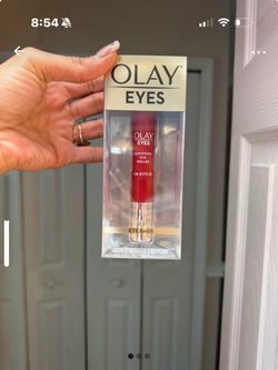 Olay Eyes Depuffing Eye Roller