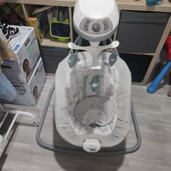 Graco Baby Swing 