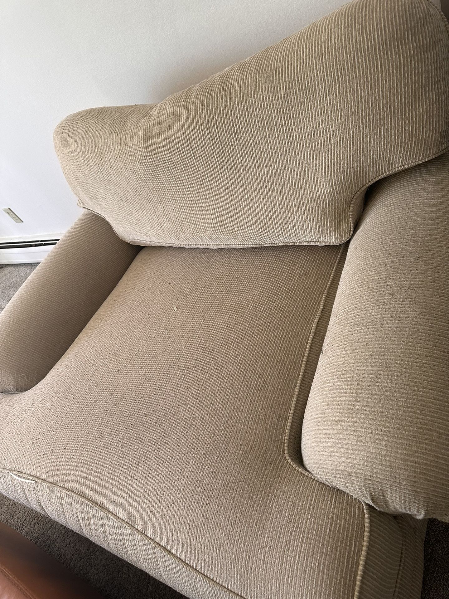Big bear sized chair with ottoman
