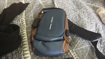 Fashion sling bag