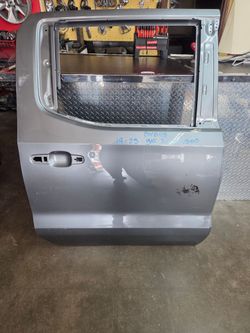2019 2025 gmc sierra 1500 right front door