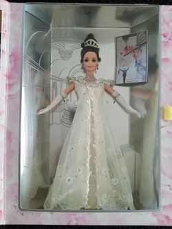 1995 CE My Fair Lady 5 Barbie Doll Collection with Original Costume Designs Portfolio