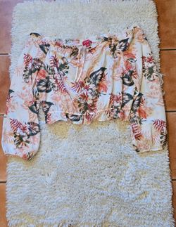 Guess Floral Crop Top size XL