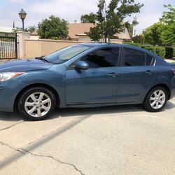 2010 MAZDA 3