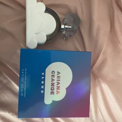 Ariana Grande Cloud Perfume