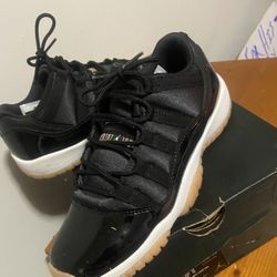 Air Jordan 11 retro low GG