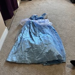 Halloween Costumes 