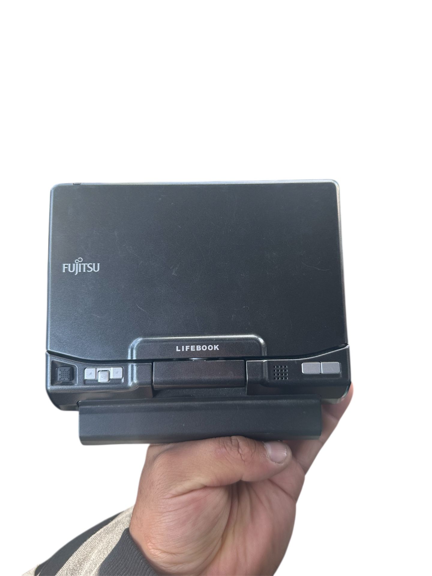 Fujitsu Lifebook U810 UMPC *RARE*