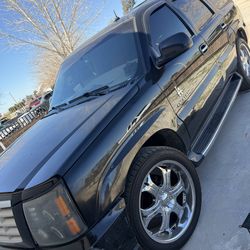 Cadillac Escalade 2003