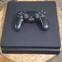 Ps4 Slim Console/Controller