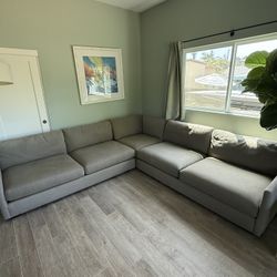 Sectional Crate & Barrel  Couch 12’x12’ 