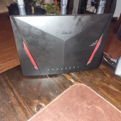 Asus Nighthawk 