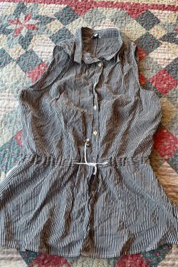 Armani Collezioni womens Sz 12 striped top Made in Italy