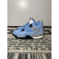 Air Jordan 4 Blue University's  Size 9 1/2