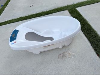 Baby bathtub