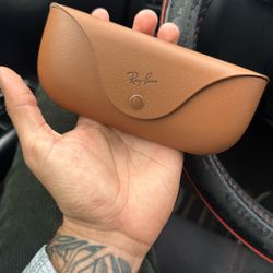 Rayban Charging Case