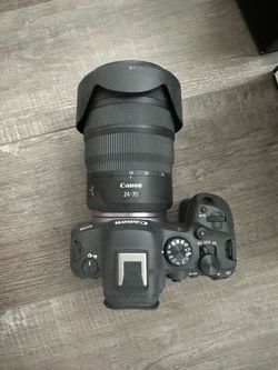 Canon EOS R6 Mark ll + Canon RF 24-70mm F2.8L IS USM Lens $2000 OBO