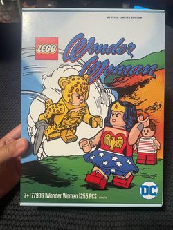 LEGO DC Wonder Woman Special Limited Edition 77906