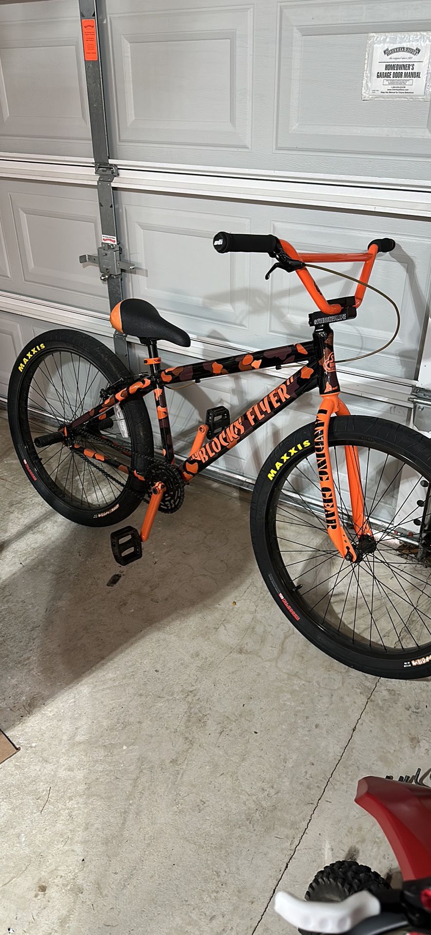 SE Blocks Flyer 26-inch BMX Freestyle Bike-Orange Camo