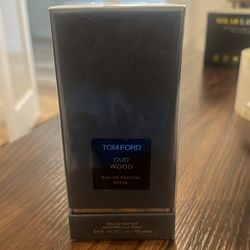 Tom Ford Oud wood