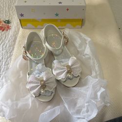 Girl Sandals Heeled and Glittered 