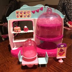 Shopkins Cupcake Queen Cafe